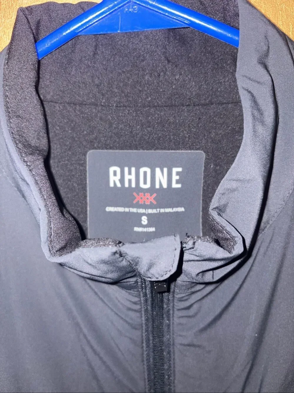 Rhone mens black performance vest size S